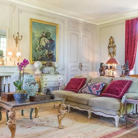 Le Coudray-macouard Sleeps 8 Wifi