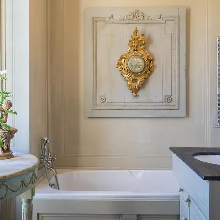 Le Coudray-macouard Sleeps 8 Wifi *